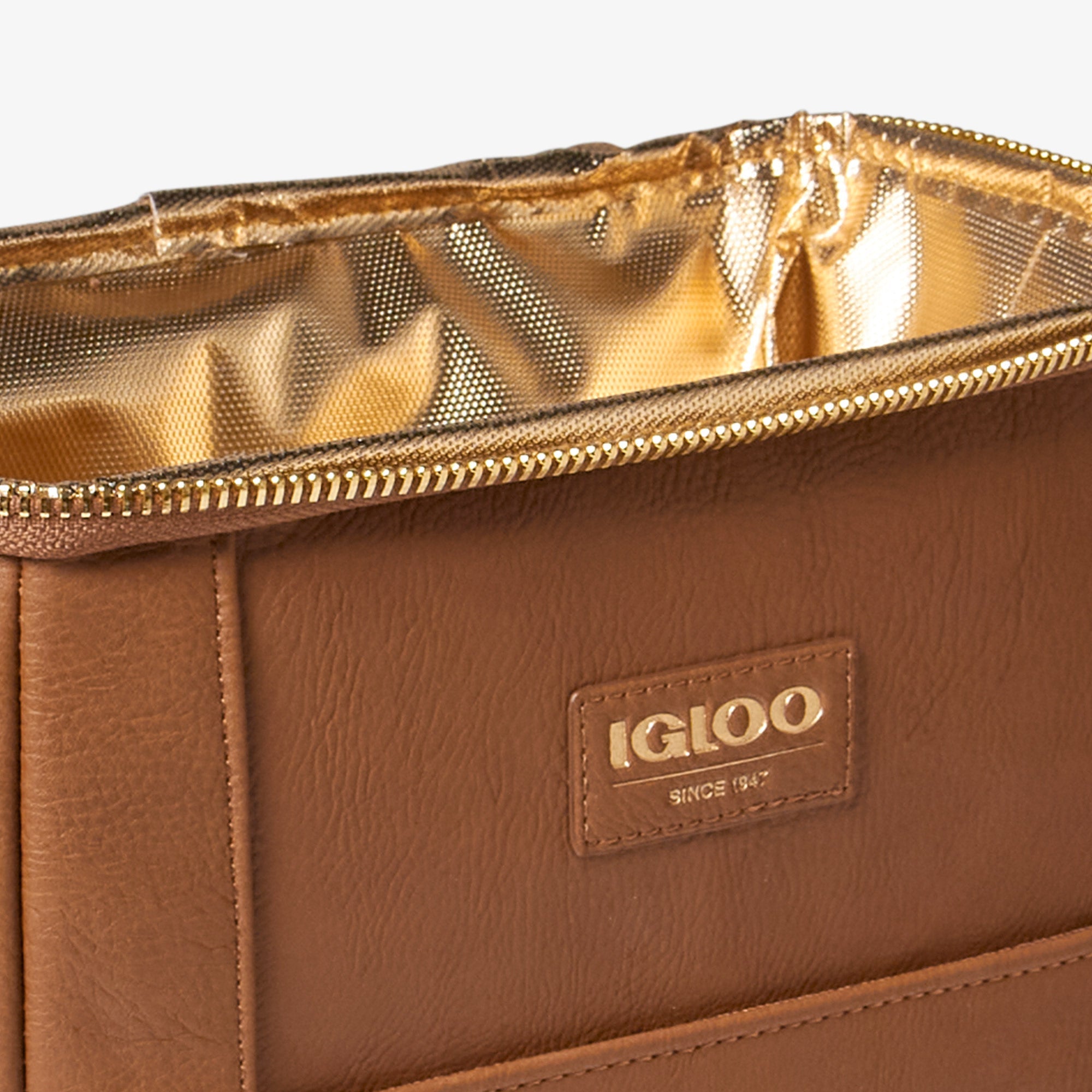 Igloo Luxe® Mini Convertible Backpack Q3 - Cognac - Product View